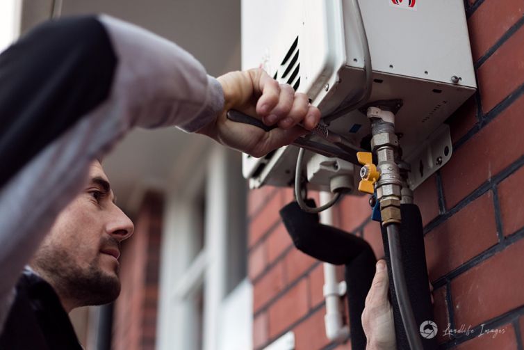 Photography to work in with website design for Taylored Plumbing